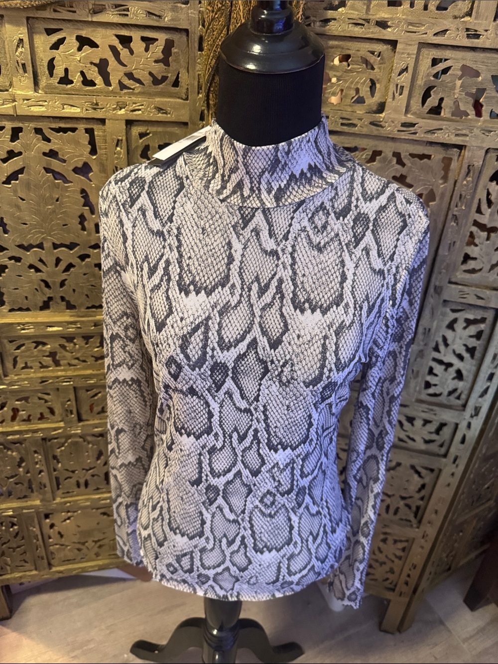 AFRM Neutral Snakeskin Mock Neck Top - Black & Gray sheer materiall soft